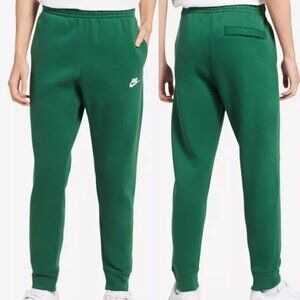 Nike Sportswear Men's Club Fleece Joggers in Green White